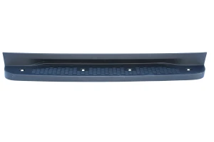 5801565332 Iveco Daily 2014 2019 hintere Trittstufenabdeckung (1)