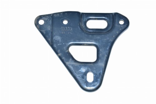 5801563495 Iveco Daily 2014 2022 tvärgående fjäderskydd vänster 