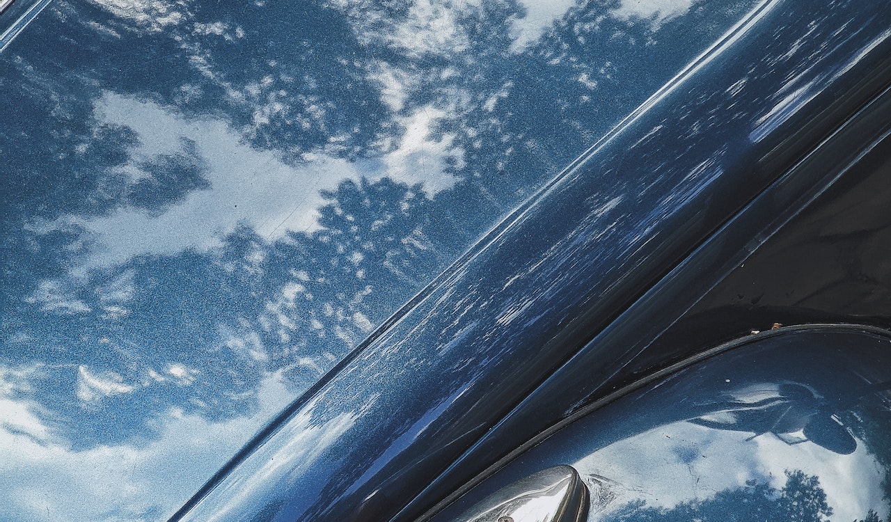 Come ripristinare la vernice sbiadita dell'auto?